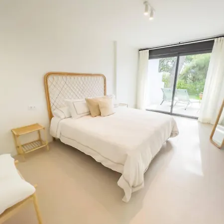 Bajo Con Jardin En La Milla De Oro Apartment Marbella Exterior photo