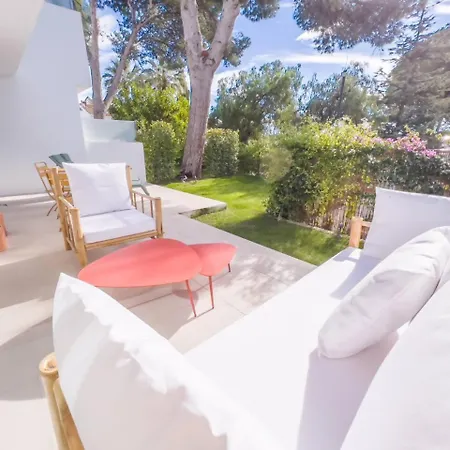 Bajo Con Jardin En La Milla De Oro Apartment Marbella Exterior photo